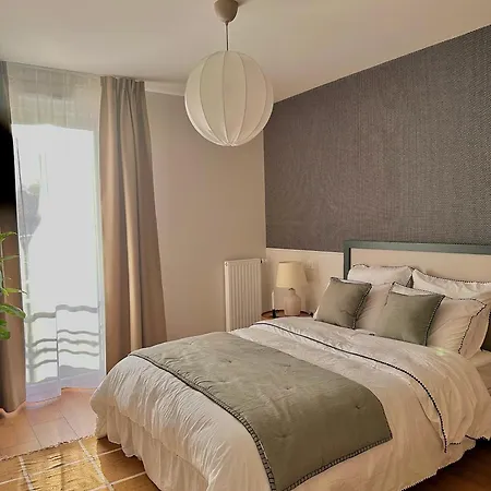 Montana Reims Lägenhetshotell Tinqueux